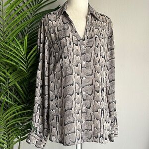 EXPRESS Snake Print Button-Up Blouse L
